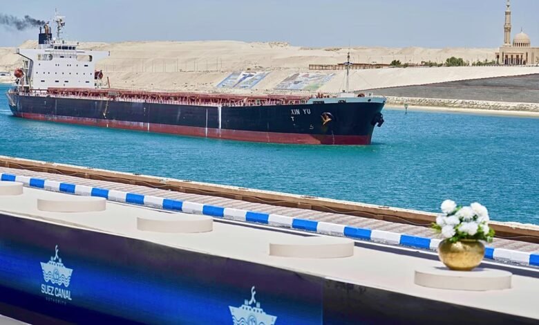 عودة خدمات الشحن إلى قناة السويس
